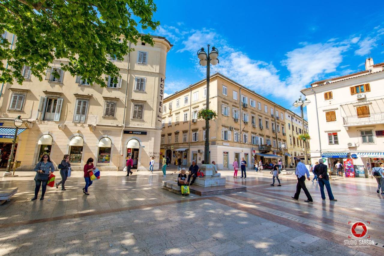 Number 1 Deluxe Apartments Rijeka Exterior photo